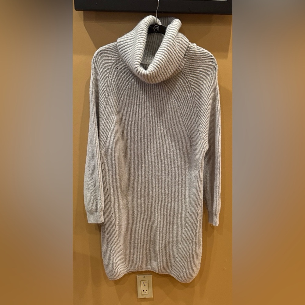 Dress Forum Light Gray Cowl Neck Sweater Dress size small
